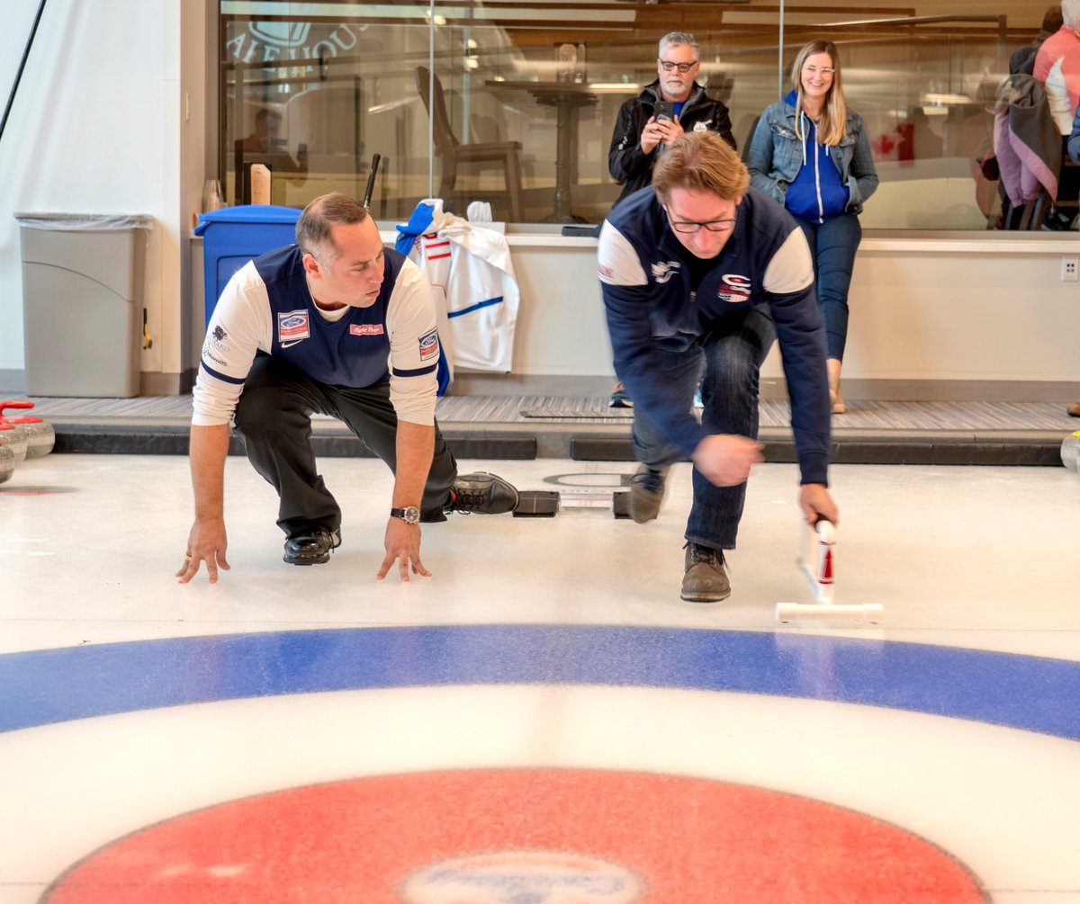 CoachPhill's tweet photo. Elections are about understanding & connecting with people. After spending a day w/ @deanbphillips it was clear to me he gets it. Everywhere we went people loved him! He is going to make a great Congressman for the people in #MN03! #DeanTeam #VoteForDean #Curling #Natural https://t.co/4M5tCUi94m