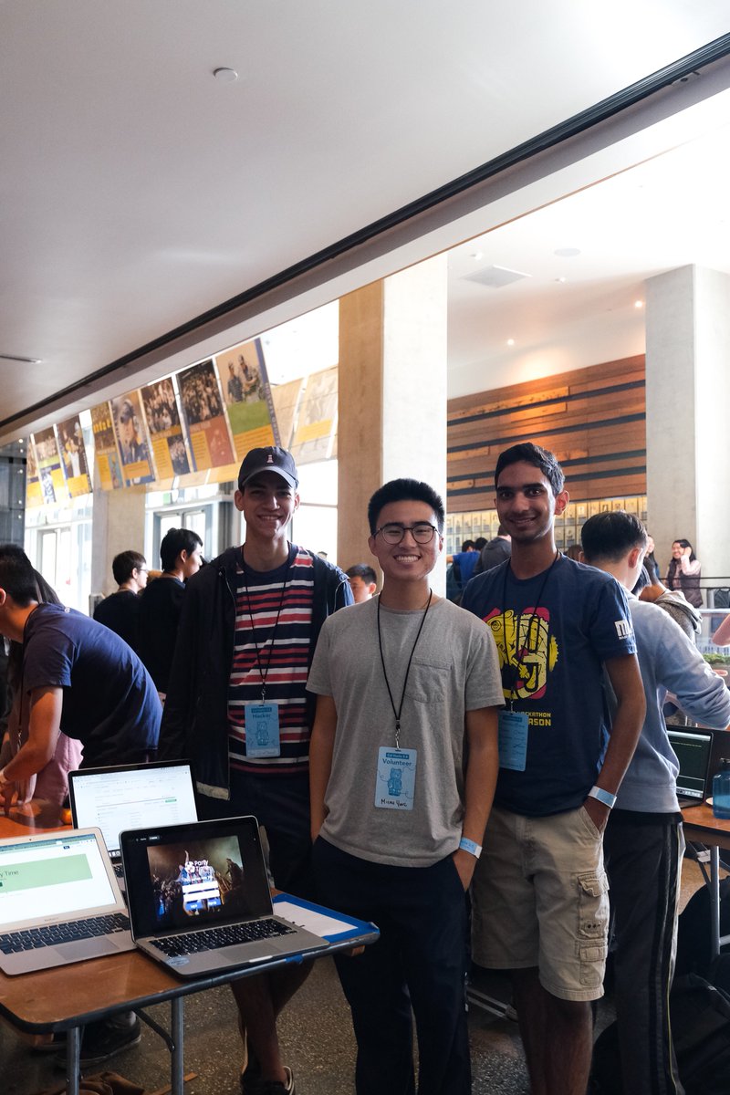 trondao's tweet image. Such an amazing atmosphere at #CalHacks 2018! Congratulations to the winning teams and all the #hackers!! Looking forward to having some of the teams at the #TRON office and during our International Summit next January in San Francisco 🎉💻🔥