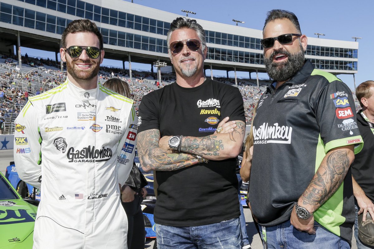 CoreyLaJoie's tweet photo. Just can’t thank these guys @GasMonkeyGarage for supporting me. Results didn’t turn out as planned due to a bad fuel cell...But pretty sure everyone had a blast today! https://t.co/OYv7u9K1tr