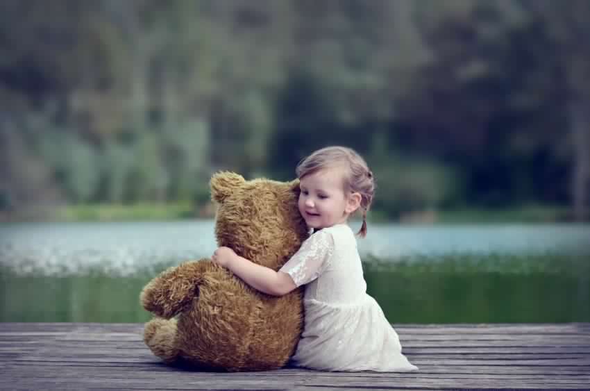 #وش_تفكر_فيه_بهذا_الوقت
الحلا  والزين   كله عند ( جوري)
تسحر   العشاق   وتكيد  الصبايا 
،
 "بنت شيخ " فالمواقف مايبوري 
كاسب النوماس محمود السجايا
#محمد_القلادي