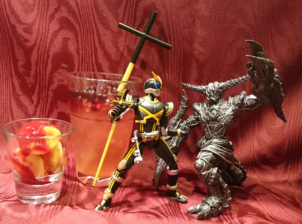 仮面ライダーザダイナー A Twitter メニュー紹介 11月日まで ルシファーズハンマートニック 草加 君の強さを 俺のドリンクにくれ デルタムーバーにミッションメモリーを装填 Check と叫んでからお飲みください 仮面ライダーデルタ 仮面