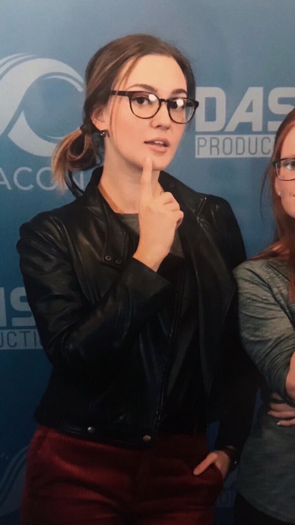 Day 37 without  #WynonnaEarp   I got a big fat crush on Katherine Barrell.  #ClexaConLondon thank you for blessing me more than I deserve.