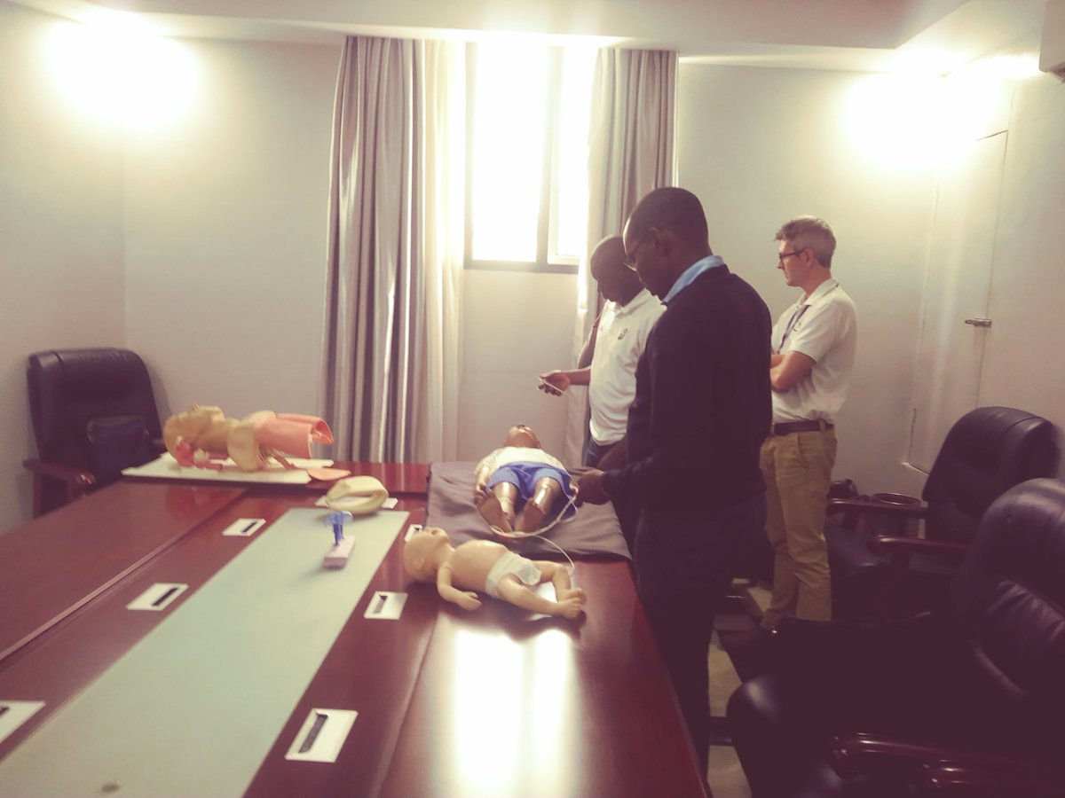 Olivier FélixUMUHIRE (@olivierfelixu) on Twitter photo #AfCEM18 <a href="/RECA_RWANDA/">RwandaEmergencyCare</a> . et nous voilà "Atelier sur les principes fondammenraux d'Urgence" #AfCEM18 <a href="/RECA_RWANDA/">RwandaEmergencyCare</a> . et nous voilà "Atelier sur les principes fondammenraux d'Urgence"