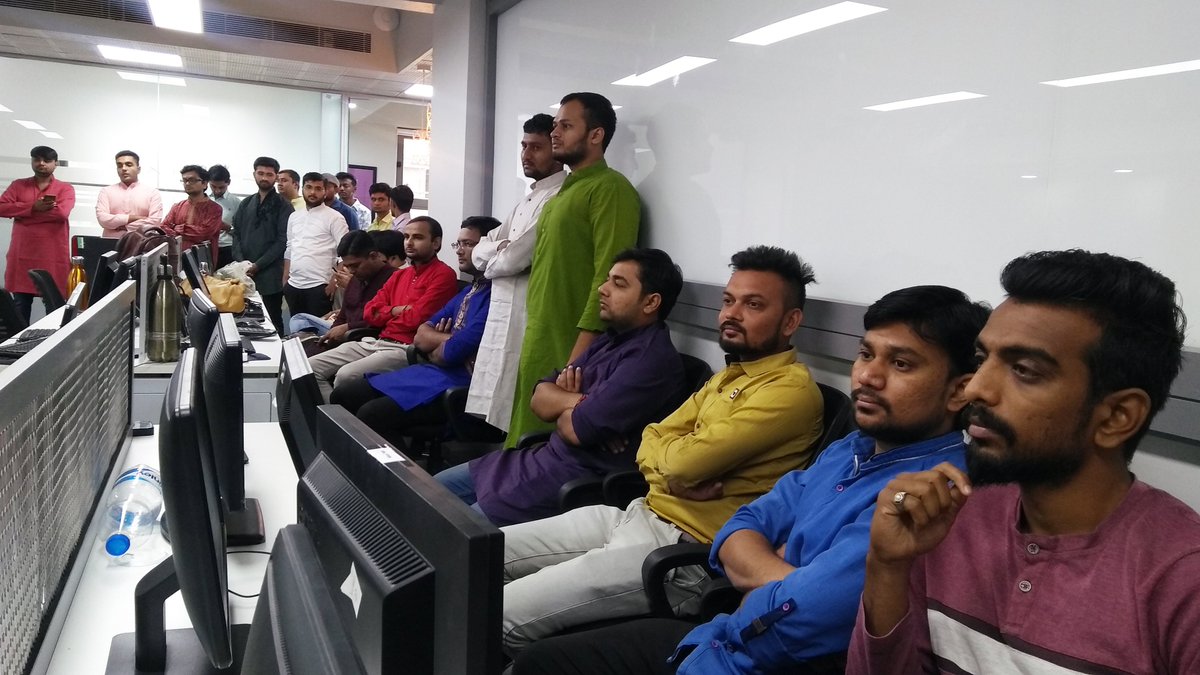 voolsy's tweet photo. We are delighted to share pictures of our new office. Have a look and don't miss to share your feedback that how it looks.
#Voolsy #WeSimplifyIt #NewOffice #Prahladnagar #Ahmedabad #Dhanteras https://t.co/T0mgkkhpj5