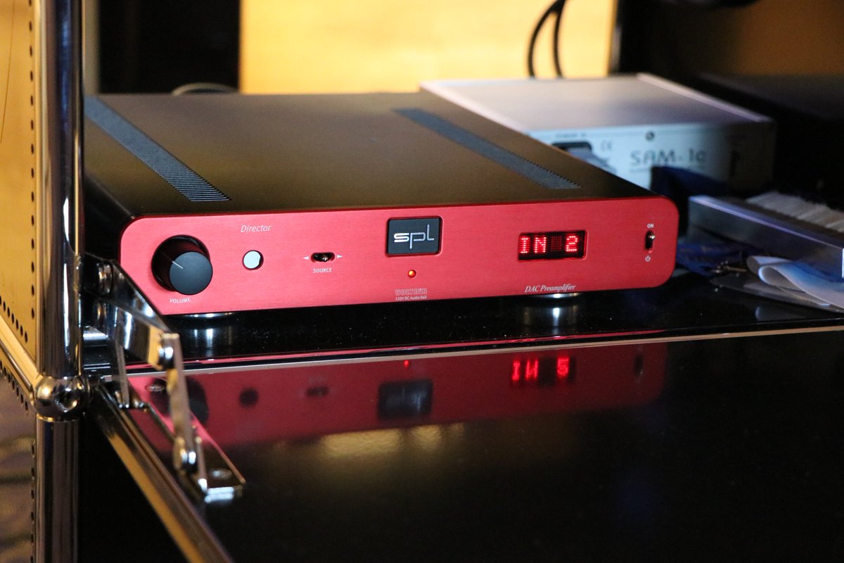 splhifi's tweet photo. Some impressions from the Analog Forum 2018 in Krefeld, Germany 🇩🇪
We had a great time 👍
Next #splProFi stop 👉 #Audiovista in Krefeld, Germany!
#SeeYouThere
#ProfessionalFidelity https://t.co/5mNLGOCLhT