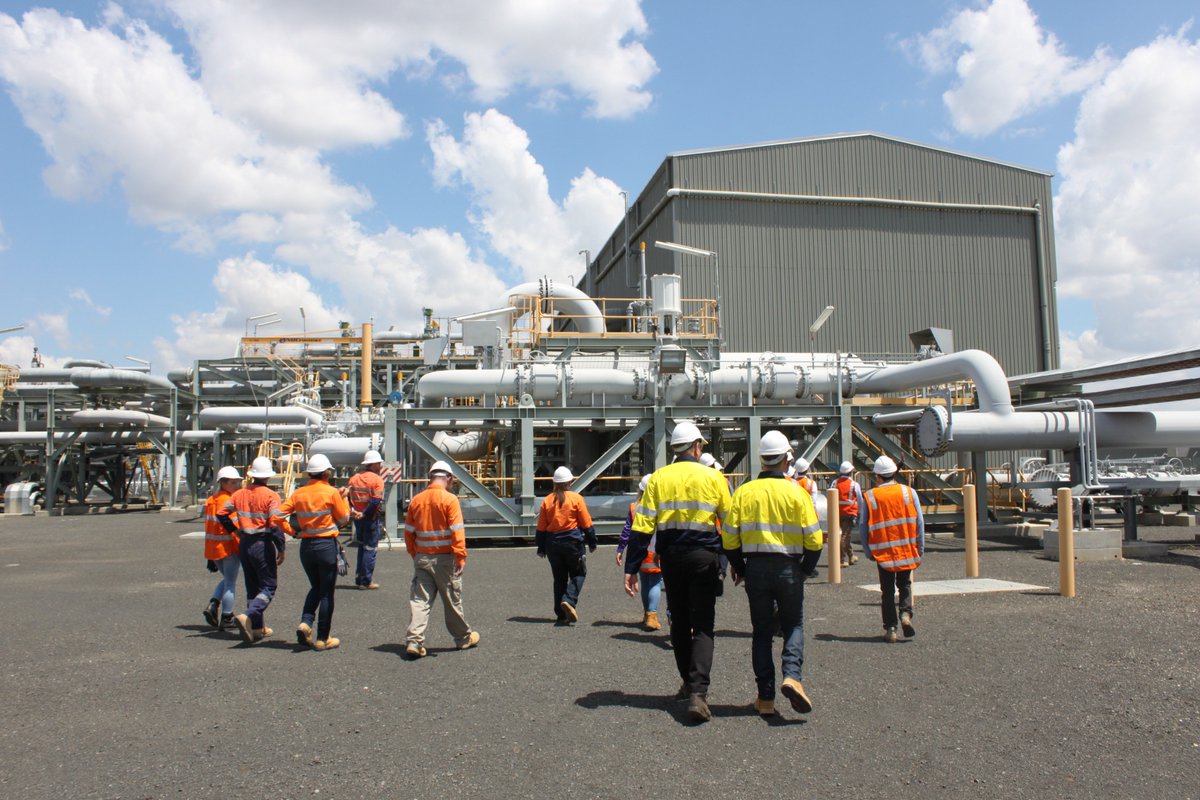 Unearthed_S's tweet photo. On 23 October, @originenergy flew 11 #tech #startup #founders to the Condabri #gas fields for a comprehensive tour of their operations as part of their involvement in the @Unearthed_S #Accelerator Program. Find out more about the experience: https://t.co/96WOMT6q4U https://t.co/1yuJQL0QeZ