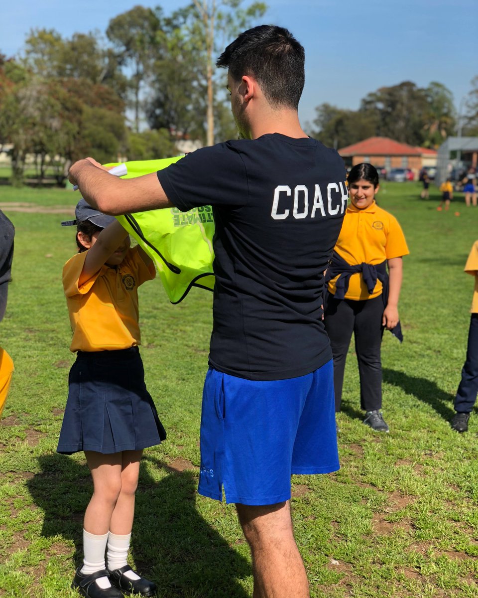 CreatingChances's tweet image. @SJPHS coaches in action with the students from @prairievale_ps
#creatingcoaches #community #championsaremade