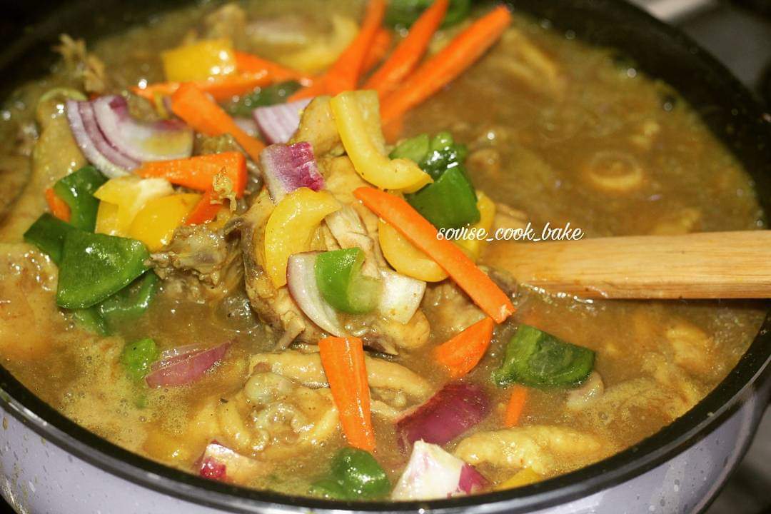 BakeSovise's tweet photo. What are you ordering from #sovisekitchen today.
Remember the kitchen is open 8am to 6pm. Call 08034738924 to order.
We deliver hot and spicy
New cooking class resume 5th November
#newweek #deliciousstart #phfoodvendor #foodlovers #worldfood #naijapots #eforirosoup #sweetsoup https://t.co/EyQ65DQOSN