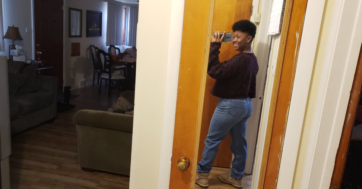 _iamthepoem's tweet photo. Why wait on new years to change me? ๐I needed alittle masculine energy! #monieg .
.
.
#hair
#creativity
#aaliyahscimone #scorpionenergy https://t.co/SEEf06bOEo