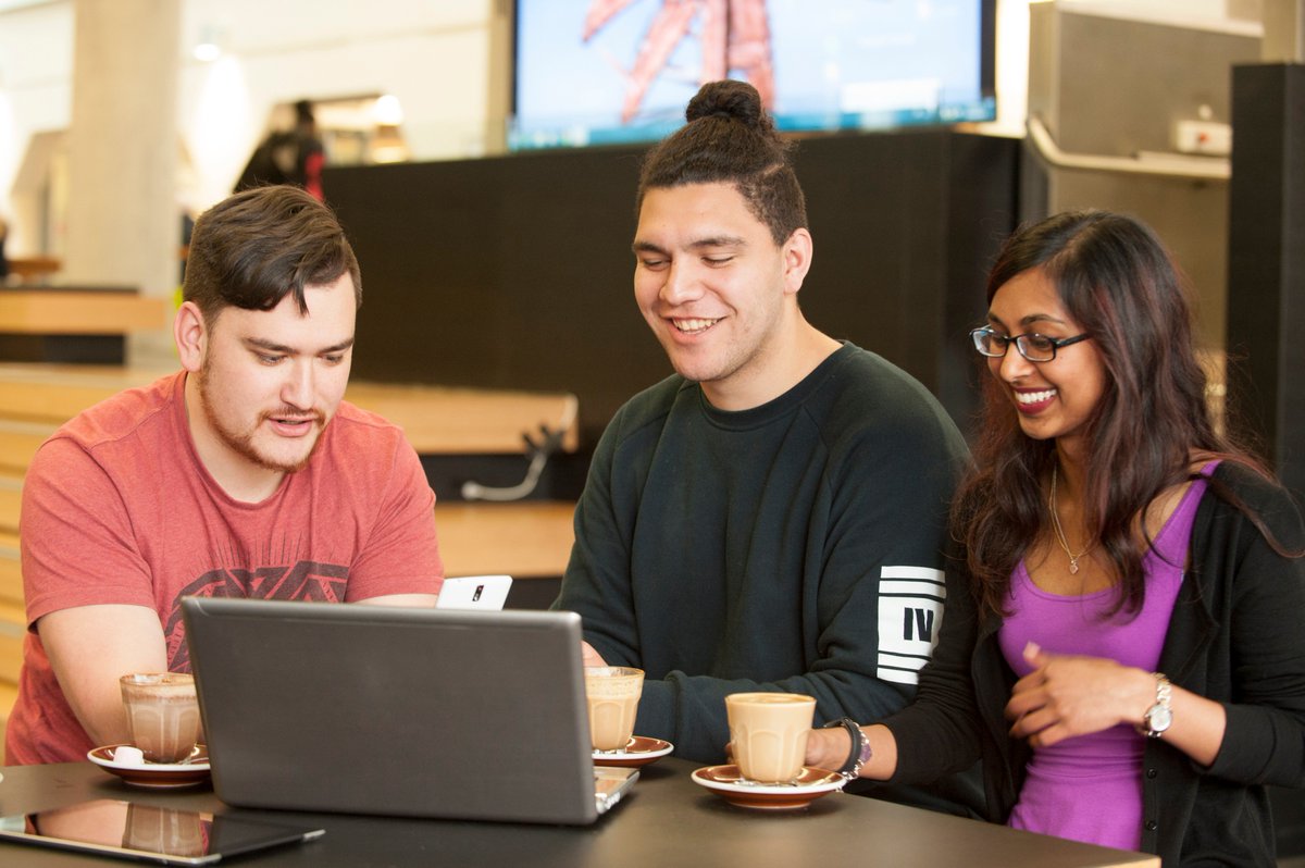 kiatakatu's tweet image. Sneak Preview Pouahi English Medium Module 1 is now live. Come check it out on our website

#DigitalReadiness
#IgniteTheirFuture
#FutureThinking_Today