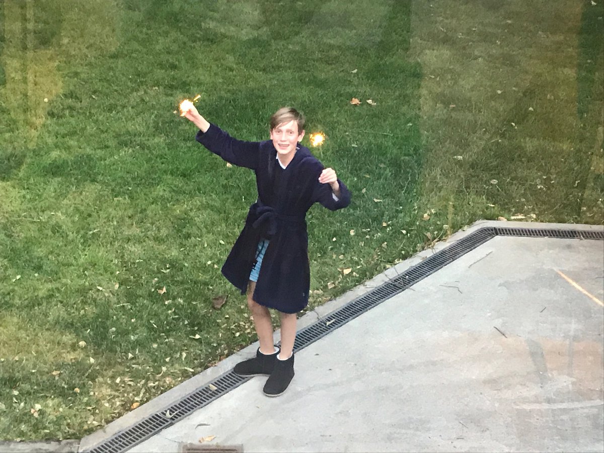 IOTTM's tweet photo. Simple pleasures. You can’t beat sparklers. #firecrackers #Fireworks https://t.co/J8MH6KMntH