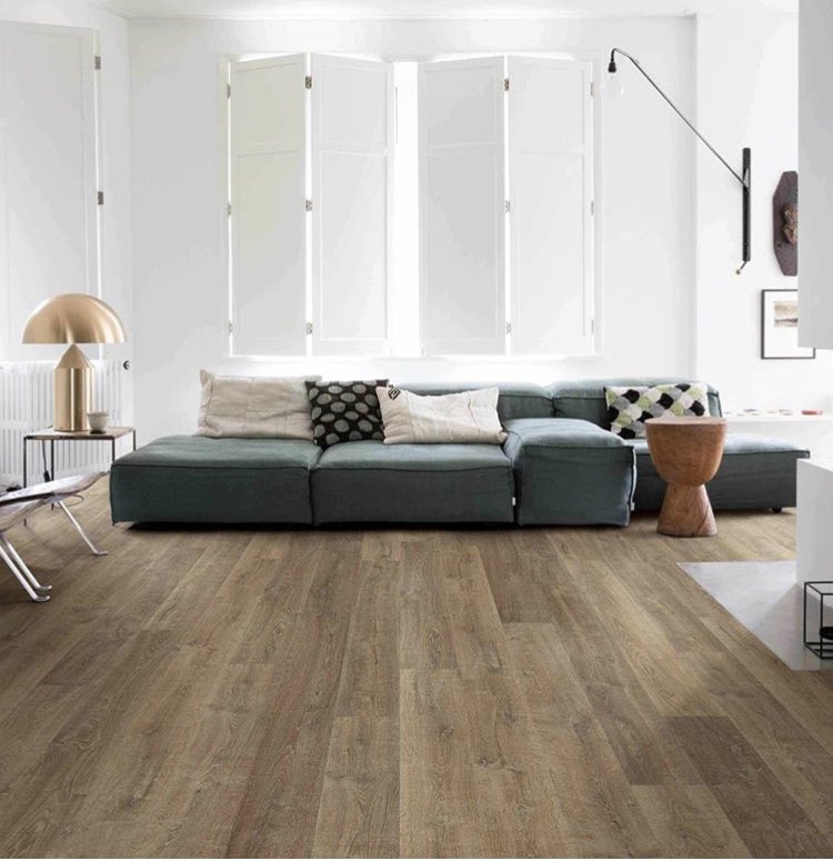 TheFlooringShop's tweet photo. We love the bright intensity of white combined with soft browns @QuickStepFloors https://t.co/iMnPA4gzxD