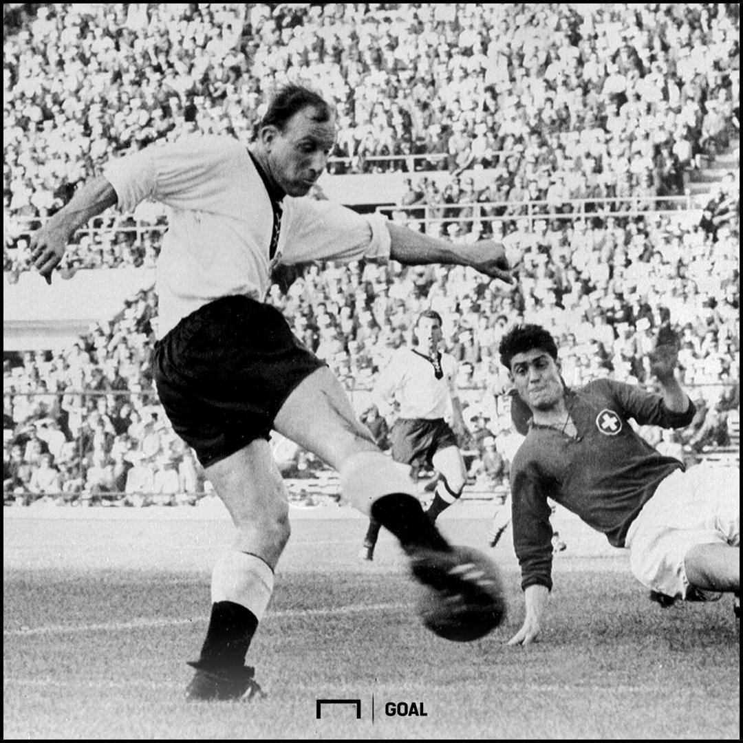  Happy Birthday, Uwe Seeler! 592 games  489 goals A serial goal-scorer, a Hamburg and Germany legend. 