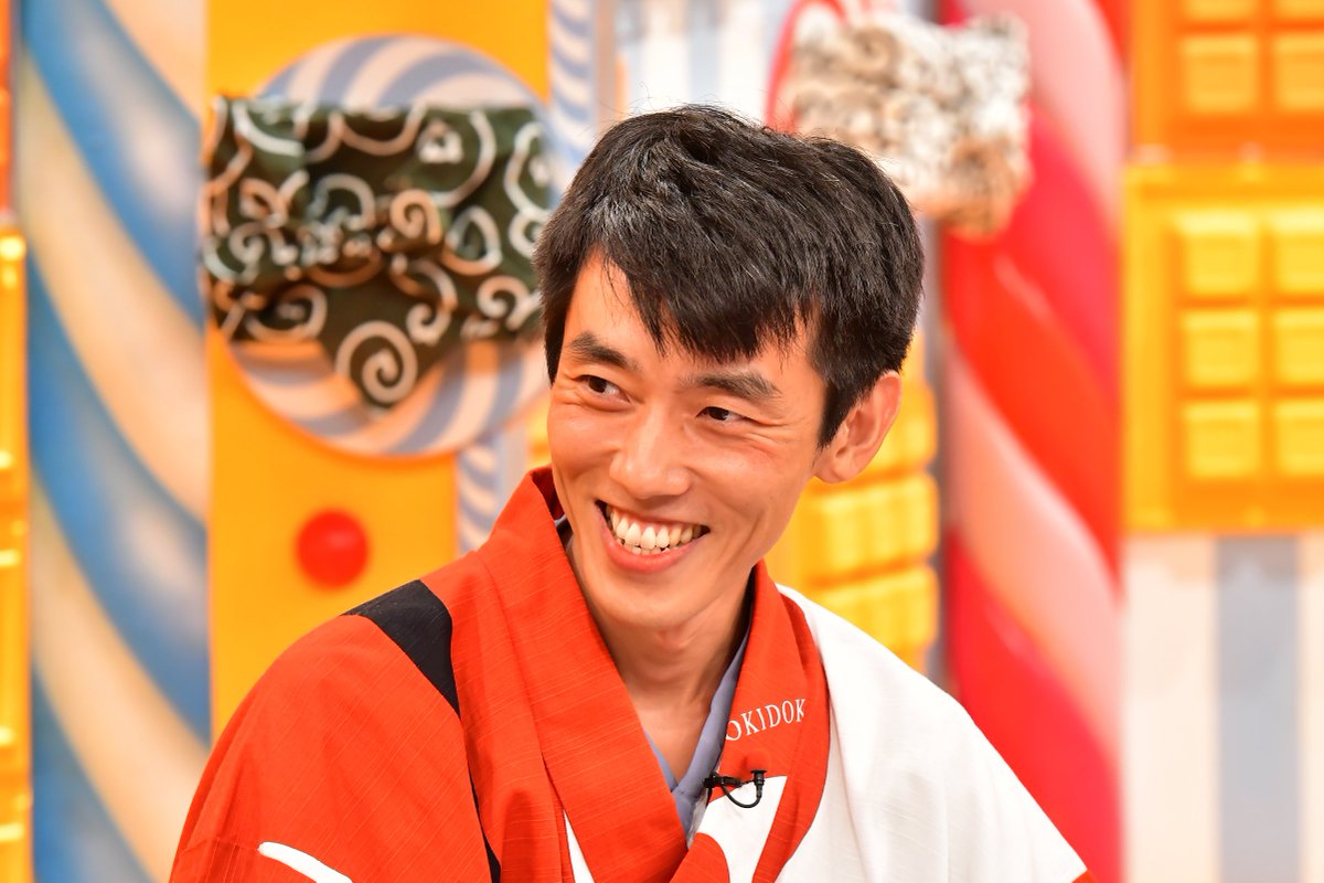 水着にもなっちゃう風呂敷の結び方 風呂敷の可能性を追求し続ける案内人登場 マツコの知らない世界 Togetter