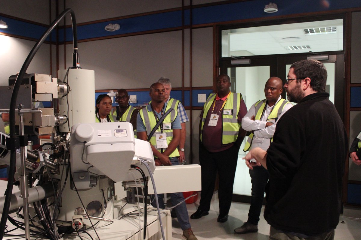 VISITOR SNAPSHOT: The Institute of Municipal Engineering of South Africa (IMESA) hosted its annual conference in Port Elizabeth. Delegates from the conference visited the Centre for HRTEM as part of their technical tour. <a href="/imesa_za/">IMESA</a>