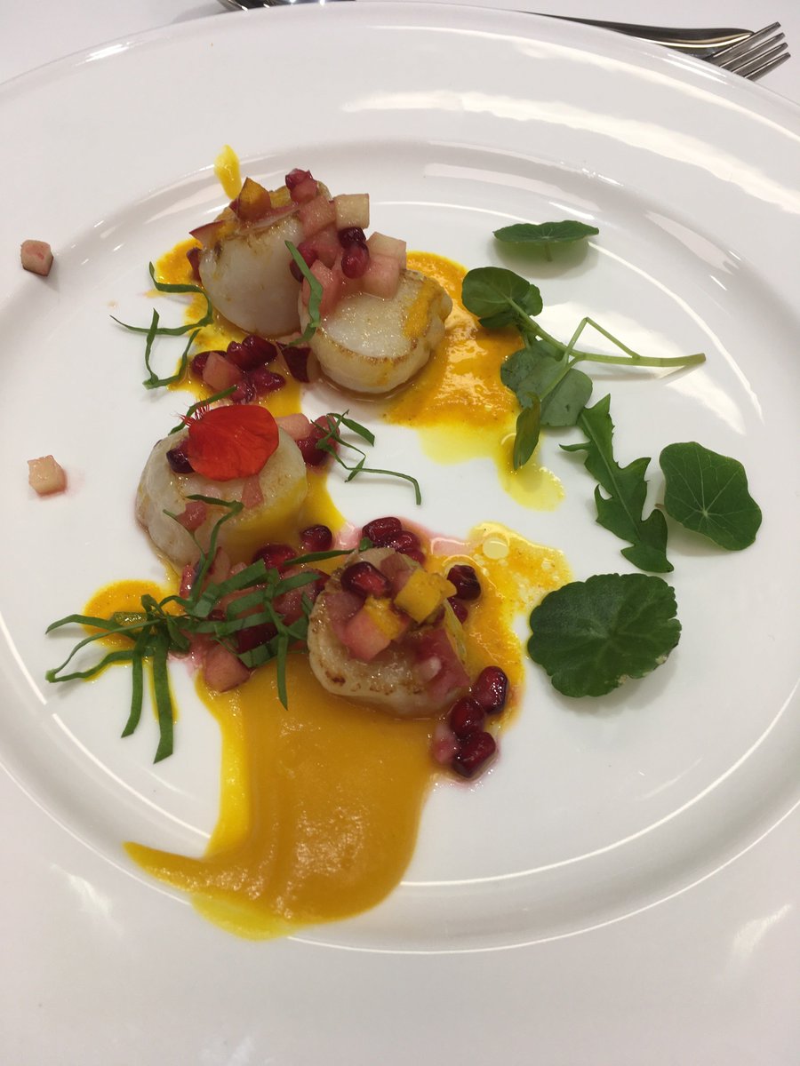Scrumptious Pan Seared Scallops with Pomegranate, Apple and Herb Pickings cooked by the talented chef @ChefFionaNZ for <a href="/falfish/">Falfish</a> last week. #freshfish #fish #freshcornwall #food #chef #Cooking #Cornwall
