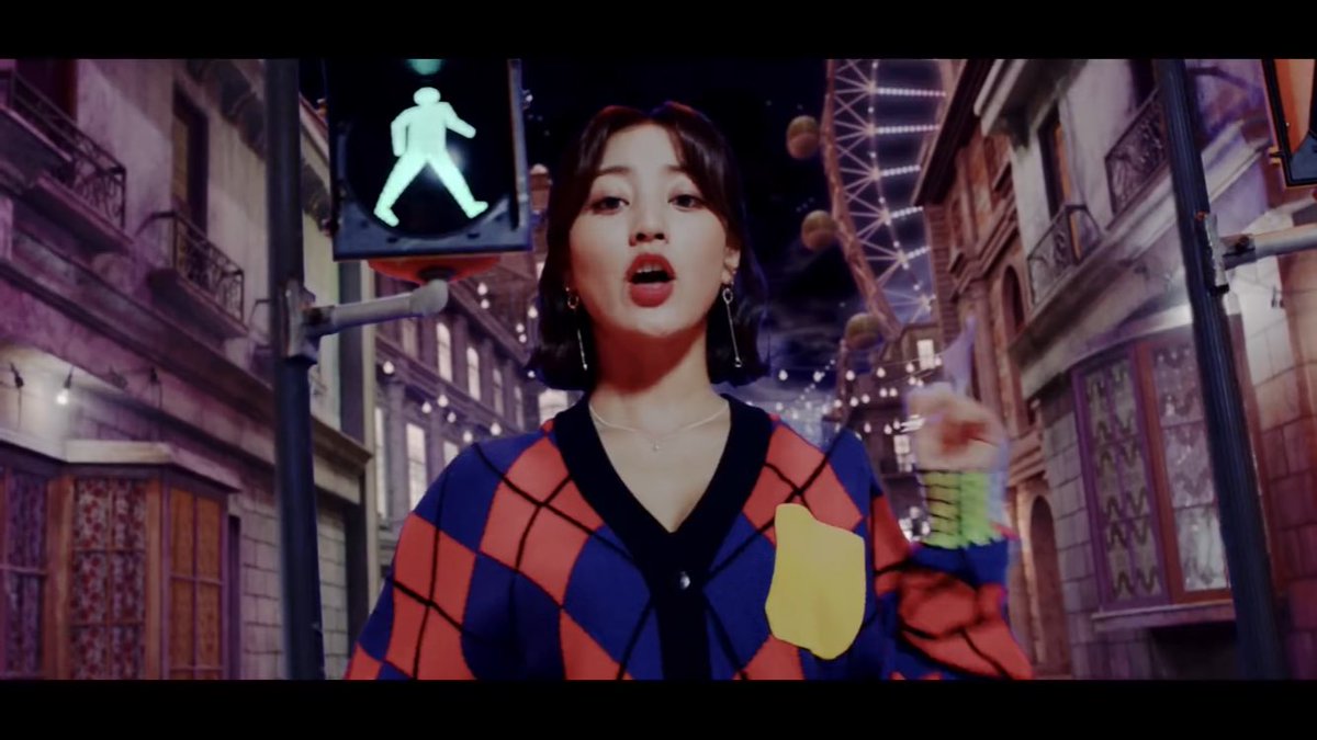 GodJihyo_TH's tweet photo. [CAP] JIHYO MV YES or YES
https://t.co/zrWbNb5Stf
https://t.co/8GfyDJQcTq

#JIHYO #지효 #TWICE⁠ ⁠⁠ ⁠ #트와이스⁠ ⁠⁠ ⁠ #YESorYES⁠ ⁠⁠ ⁠ #JacketVideo https://t.co/6XYDleydUI