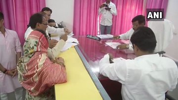 View image on Twitter