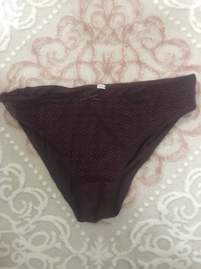 Üyemizin 42 yaşında ki dul teyzesinin rt ve beğeniye göre devamı gelicek