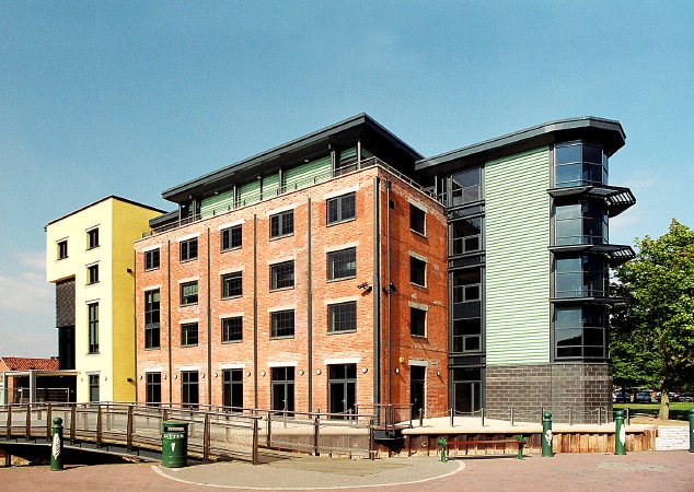 NCCD Refurbishment Consultation Survey - mailchi.mp/nccd.org.uk/nc…

North Kesteven District Council are holding a public consultation on the future function and structure of NCCD and we want you to have your say!

#survey #haveyoursay