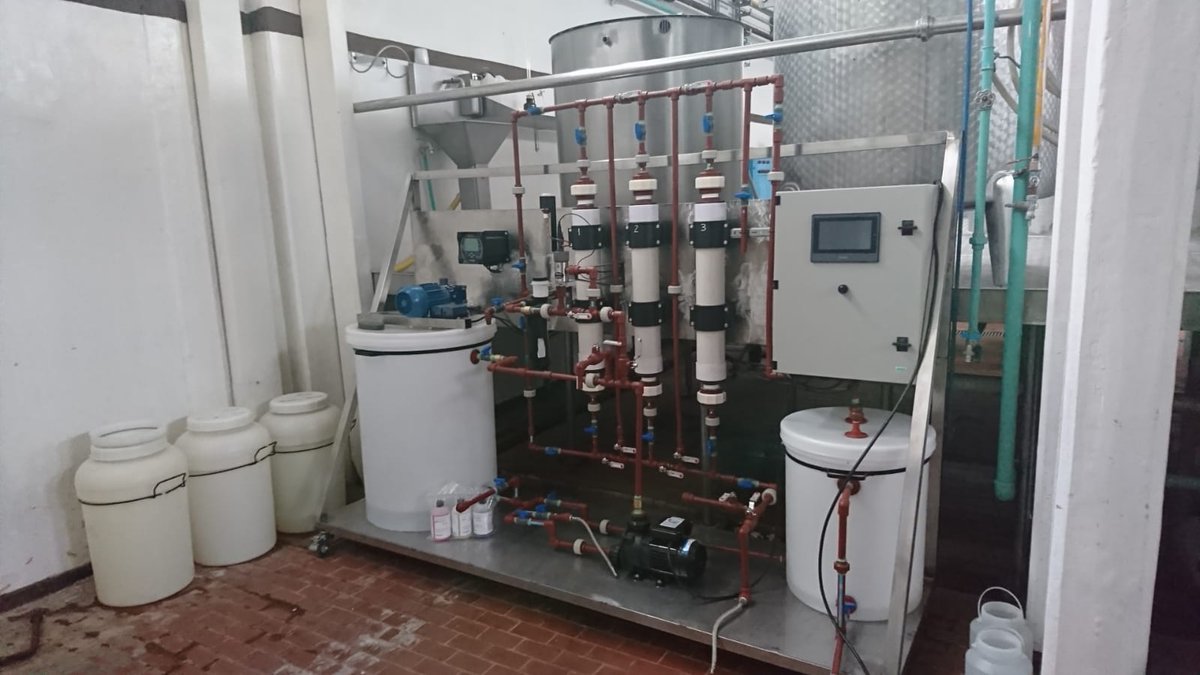 NANOREMOVAS's tweet photo. UAB and INTI staff working on validation tests of the 2nd pilot plant at Rafaela https://t.co/sZbP0ioCUI