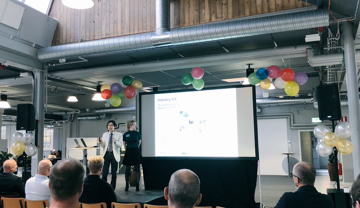 Idag är det kickoff för <a href="/HogskolanSkovde/">Högskolan i Skövde</a> nya Forskningsprofil Virtuella fabriker. Självklart är vi på <a href="/assarinnovation/">ASSAR</a> 🎈👏 
#hisforskning