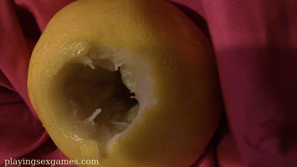 PlayingSexGames's tweet photo. https://t.co/OAyDZ2Sh61 Gfruit Pussy #Hugecock #monstercock #sologuy #solo #masturbation #masturbating #jackoff #fruit https://t.co/EcyHI3hqne