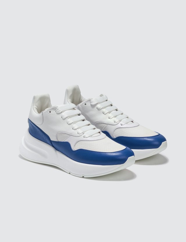 more_sneakers's tweet image. Alexander McQueen sneakers on HBX
White/Blue:bit.ly/2OqeypO
White/Red:bit.ly/2OnqtEN
Black/Grey:bit.ly/2F21ibF