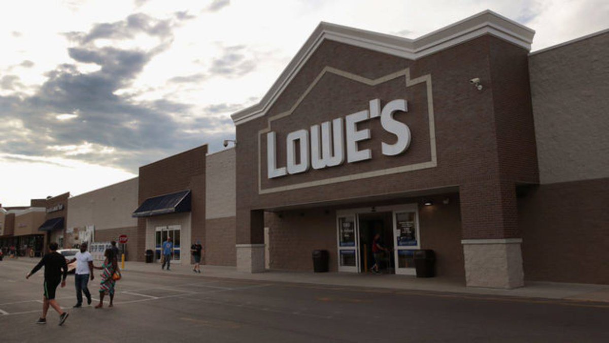 Lowe's is closing 51 stores before Feb. 1 bit.ly/2Dn7mdc?utm_so… https://t.co/ZMRobF7W9A