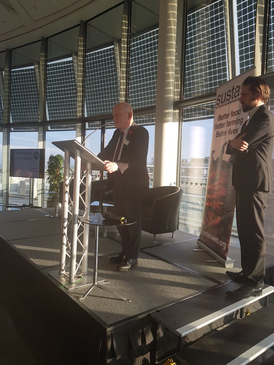 London Food Link (@londonfoodlink) on Twitter photo <a href="/TowerHamletsNow/">Tower Hamlets Council</a> Mayor John Biggs accepting the award for best borough in #beyondthefoodbank report #goodfoodforlondon <a href="/TowerHamletsNow/">Tower Hamlets Council</a> Mayor John Biggs accepting the award for best borough in #beyondthefoodbank report #goodfoodforlondon