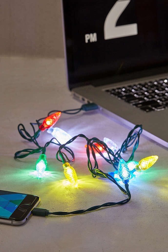 LussoGoods's tweet photo. Get in the Christmas Spirit today! 🎄

Christmas Light Phone Charger 😱🎁

50% OFF TODAY ONLY!!! 🎅🏼

Shop ➵  https://t.co/p9gdupgDPn 🎄☃️🎅🏼 https://t.co/1CMndI764s