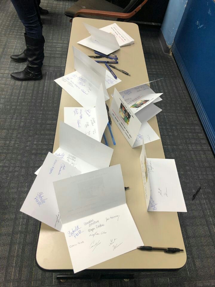 nu_respeermin's tweet photo. #NationalVocationAwarenessWeek2018
Our Knights had a great time last night signing cards and enjoying conversations &amp; ice cream with some of our Sisters! Don't forget to join us in the Bachmann Lobby for Munchkin Monday from 11 to 1. Hope to see you there!! https://t.co/cDdRds471q