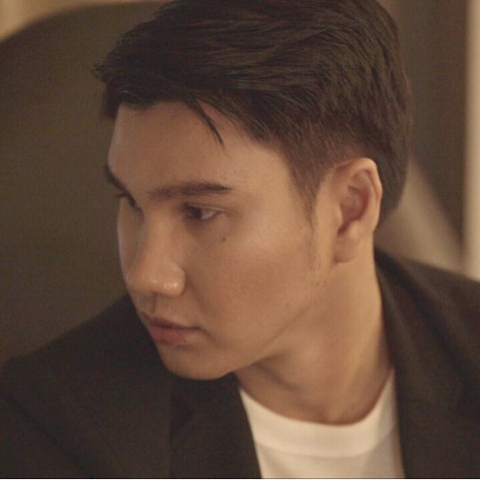 Come hangout with me on #BIGOLIVE bigo.tv/sid/2349050930…