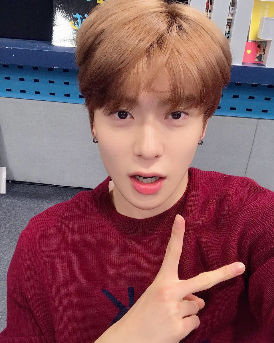 neo_euphodise's tweet photo. @nctnightnight @NCTsmtown @NCTsmtown_127 [TRANS]
-
Filled up to chapter 10 ☺️
Today’s JohnD and JaeD report!
bye bye Monday blues ✋✋🎶
#Tomorrowis #HappyTuesday❣️ https://t.co/WEiWcgttph https://t.co/O9K6s7Xjvu