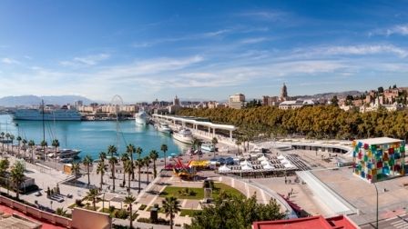 FundacionMadeca's tweet photo. Las pernoctaciones hoteleras aumentan en Málaga un 6,7 % en septiembre. La estancia media supera las dos noches y pasa de 1,88 a 2,07 noches por turista.
En lo que va de año, las pernoctaciones de turistas nacionales han aumentado más de un 8% https://t.co/RHRkeTMhh2 #DatosMLG https://t.co/mBy72rIYhC