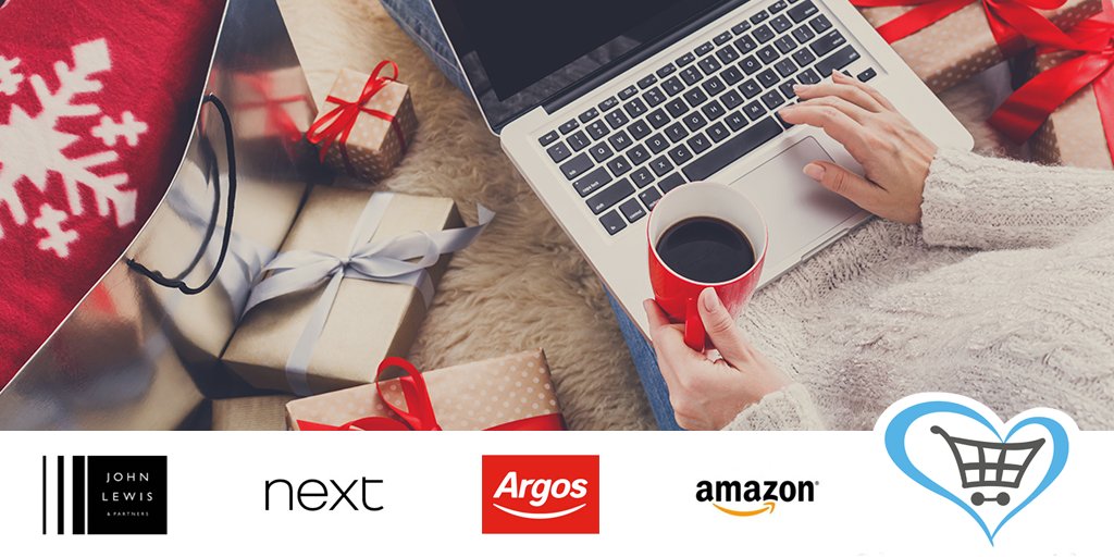 ноутбук новый год. ноутбук новый год. ноутбук и елка. новогодний ноутбук. новый год за компьютером.