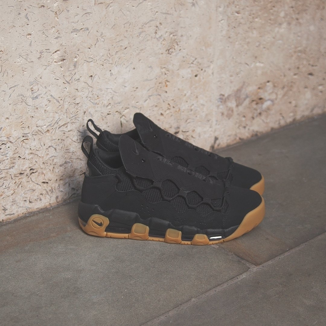 negative organize Nature Footpatrol London on Twitter: "Nike Air More Money 'Black/Gum' | Now  available in-store. Sizes range from UK6 - UK14 (including half sizes),  priced at £150. #nike #AirMoreMoney https://t.co/SG57e7SUyG" / Twitter