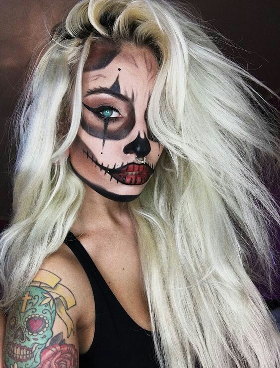 ...Now I definitely have some fresh ideas for next years Halloween 🎃 
Happy belated Halloween!

#whatcouldiweartoday #Halloween #styleinspiration #foroccasions #styleblogger #fashionblogger #fun #artistic #scary #faceart #art #facepaint