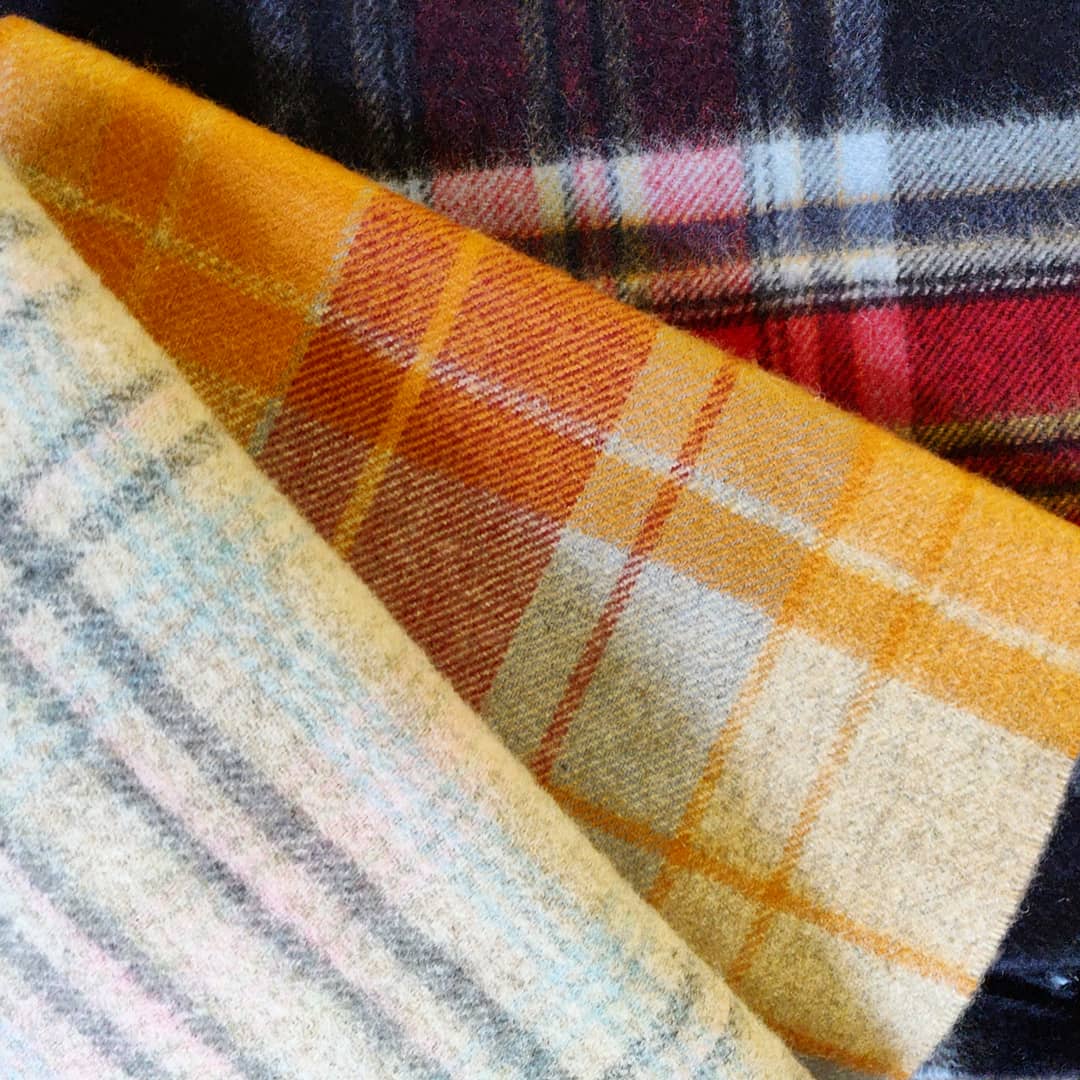 If you are planning on watching the fire works this Bonfire Night , we would suggest you wrap up in our 100% lamb wool scarfs from Johnston's of Elgin 🧣 🎉 

Buy 1 for £19.99 or 2 for £37

#georgianhouse #nts #tartanscarf #woolscarf  #johnstonsofelgin @Johnstons_Elgin
