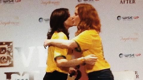 Bexana is something so pure and magical that makes us have hope. Two incredible women who have united and brought great joy and inspiration to millions of people, no matter the age the size or race. I'm very grateful to have you in my life.❤💚 #bexana  #witchsisters 💋