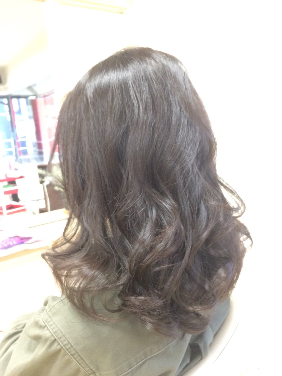 アッシュドゥ 舞鶴店 Twitterissa しっかりめにパーマかけさせてもらいました 美容室 美容師 ヘアーサロン 舞鶴 舞鶴美容室 京都 ヘアアレンジ ミディアムヘアー おしゃれさんと繋がりたい アッシュドゥ 中国語対応 韓国 アッシュ 秋カラー 艶髪