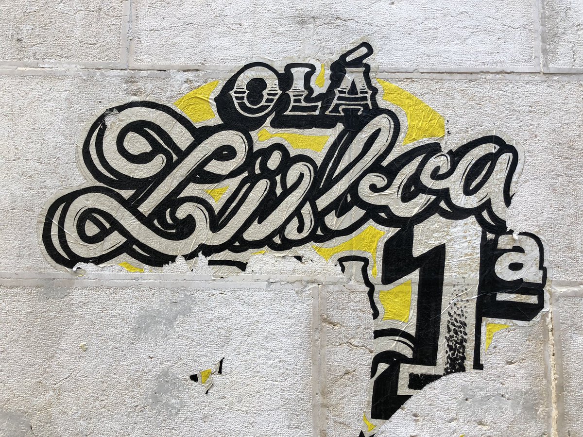 ElisaGravil's tweet image. Ready for the next big thing : #OpeningNight @WebSummitLISBON 
Beginning with @timberners_lee #WebFoundation  @LaurenGoode #Wired and of course all the friends and surprises of @paddycosgrave from @WebSummit @mbadmb #MbADMB