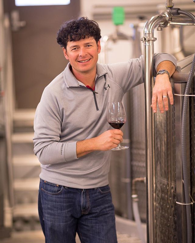 Say hello to winemaker Rudy Zuidema @rudyzuidema .
Rudy is a highly sought after winemaker known for his experience with organic and biodynamic farming. He produces wine for several boutique wineries including @redcapvineyards , @shadybrookestatewinery a… https://t.co/ohAz3M5V80 https://t.co/F3ygH0W7PB