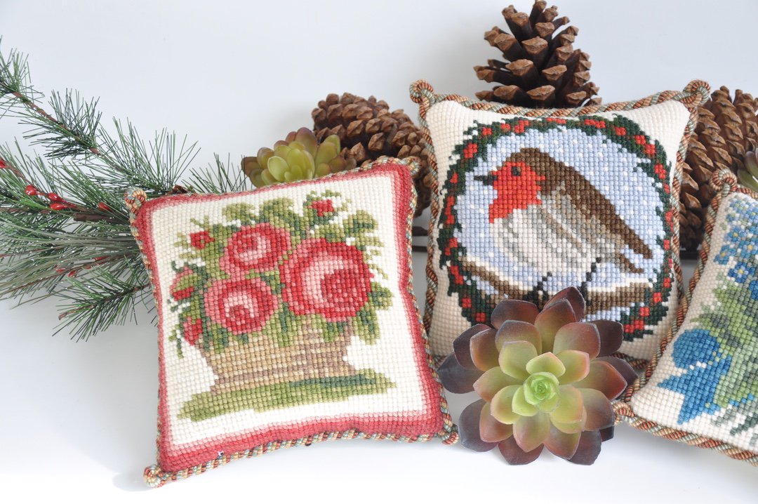 ebneedlepoint's tweet photo. Never too early to prepare for #stocking stuffers! https://t.co/EVfLFmS3cG