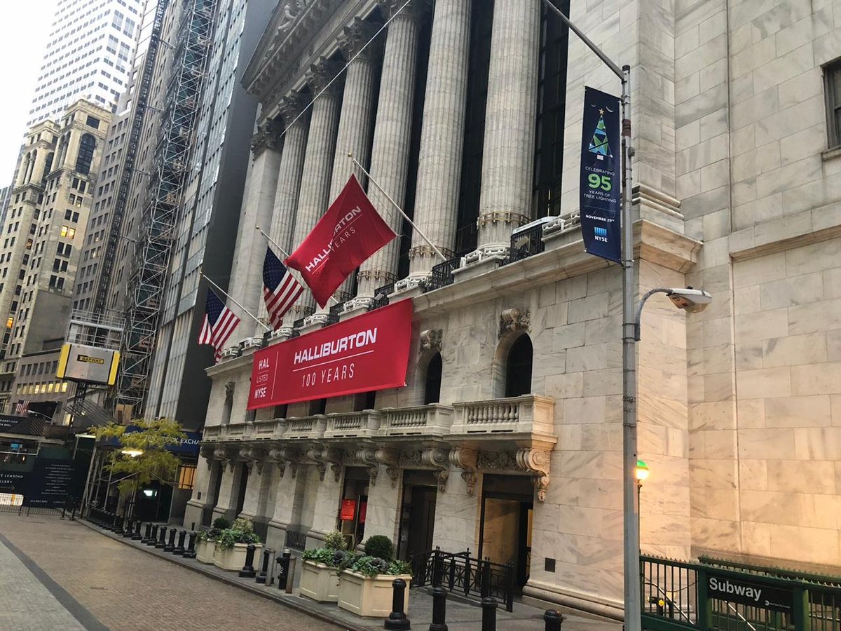 HernanRincon_Le's tweet photo. Hoy no solo celebramos cinco años en el mercado de capitales más importantes del mundo, también llevamos el mensaje de confianza en la industria aérea de América Latina.  Presentes en @NYSE para una jornada llena de buenas expectativas. https://t.co/K0oybJgmxJ