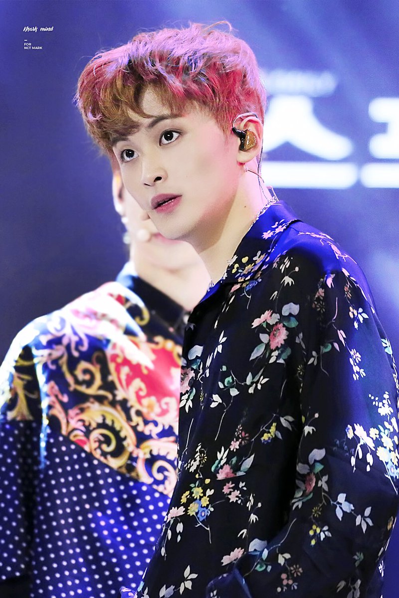 Markmind_802's tweet photo. 181102  💖👀💖

#마크 #MARK #NCT #NCT127 https://t.co/LehnKDQKGs
