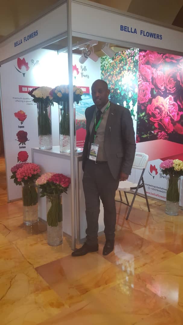 BellaFlowersRw's tweet photo. Bella flowers Rwanda meeting potential buyers from Dubai and Middle East.
bringing Rwanda #qualityroses, to the middle east market #rwandafresh #premiumroses #madeinrwanda.
@RwandAgriExport @RDBrwanda @RwandaTrade @PSF_Rwanda https://t.co/MepUKtpeYa