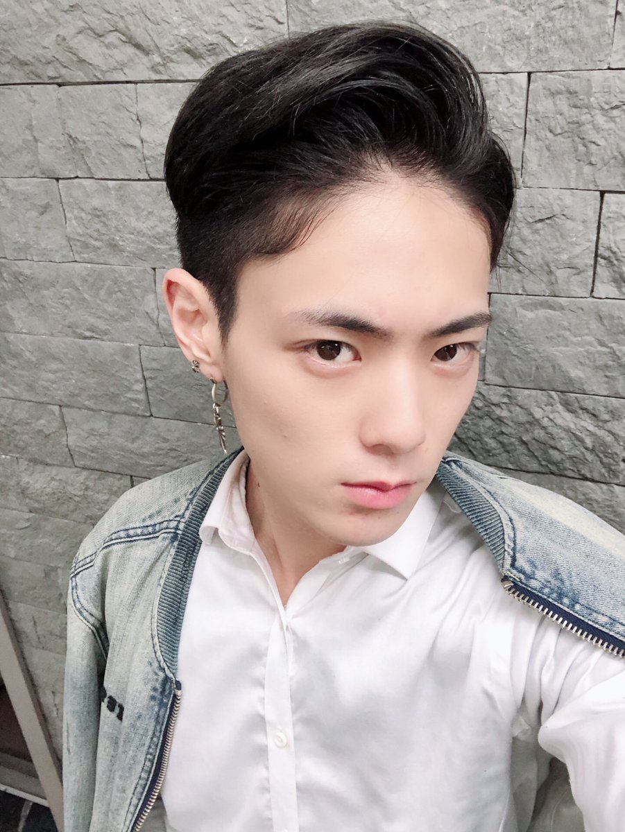 GAKU_kumazawa's tweet photo. #Vannex ありがとうございました!
#ブラポ のナオトがいてテンション上がった✨
そして、#noname のショウジ!
タオル貸してくれてありがとう✨
#bqt https://t.co/f4sNSca5Lg