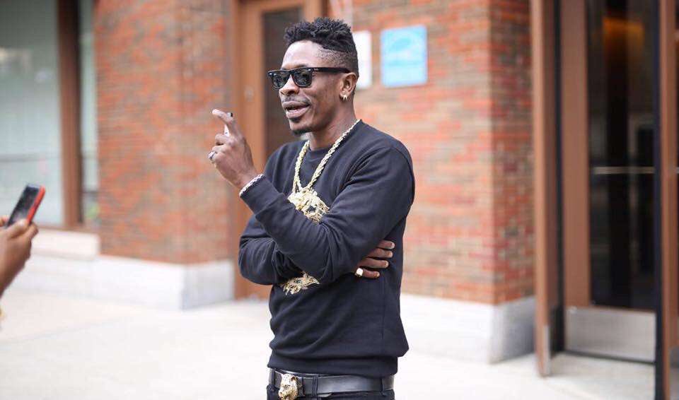 BornShatta's tweet photo. One day I pray make shatta wale give me an inspirational song, And he give me more #My_level #Y3koom @shattawalegh @wizkidayo https://t.co/w44dfbQVOD