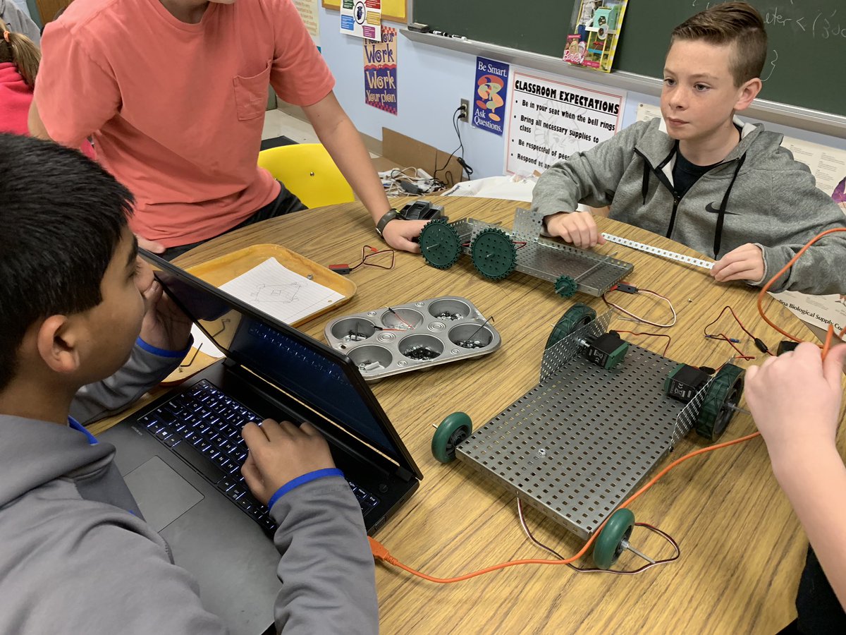Starting Monday morning with working on automated cars <a href="/oakvillepltw/">rebecca brophy</a> <a href="/OakvilleMiddle/">Oakville Middle School</a>  #stemployee